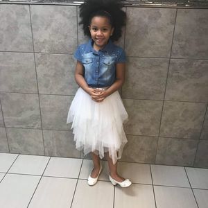 Meet your Posher, Lee steerler